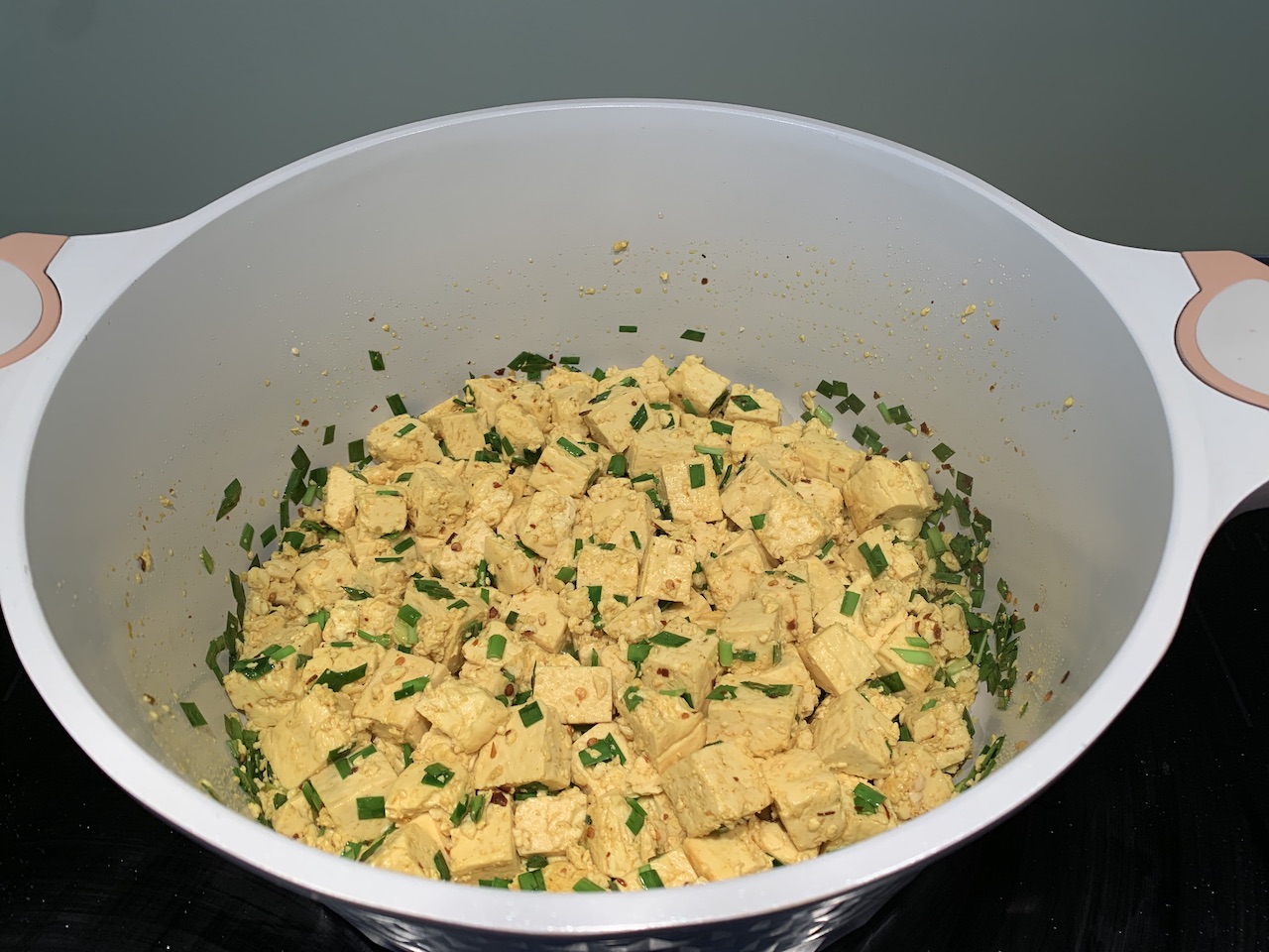 Sunshine Tofu with Chives 郁金豆腐- Ling's Corner